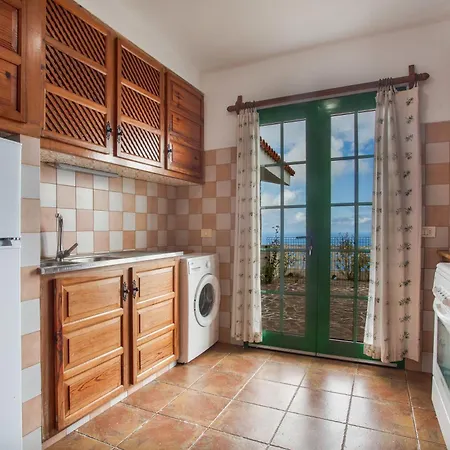 Dragos Y Volcan Ferienhaus