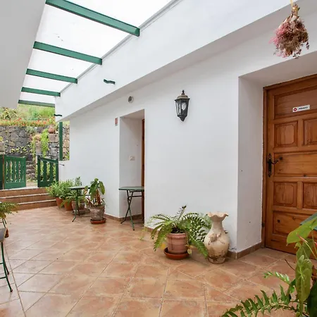 Dragos Y Volcan Holiday home *