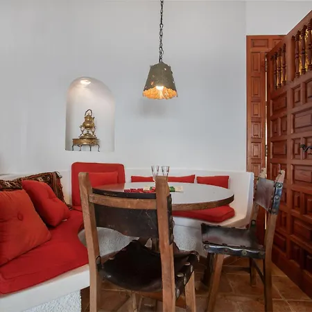 Dragos Y Volcan Дом отдыха Такоронте