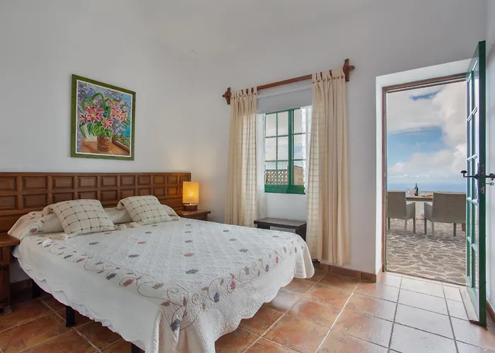 Holiday home Dragos Y Volcan