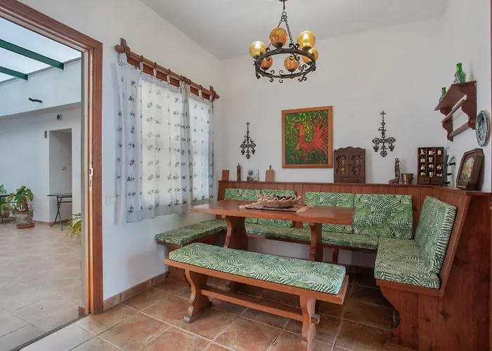 Dragos Y Volcan Holiday home